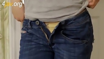 A Friendly Encounter With An Asian Milf Turns Into A Steamy Fucking Session